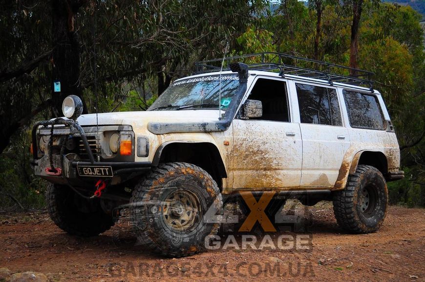Усиленный задний тормозной диск DBA Street Series T2 Slot для Nissan Patrol Y60 / GQ (1988 - 2000) DBA622S фото