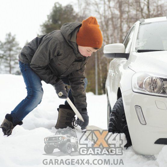 Автомобильная лопата для снега Fiskars SnowXpert (1019347) 1019347 фото
