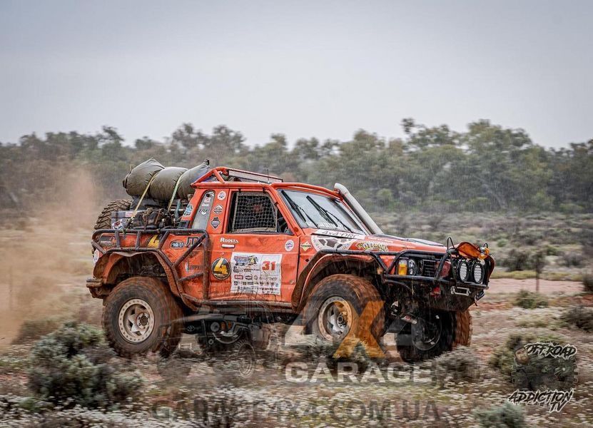 Лебедка автомобильная 12В Runva EWX 8000lbs (Синтетический трос 3630 кг) EWX8000SR фото