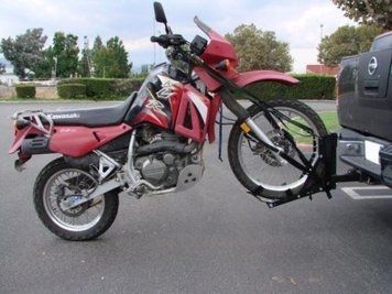 Універсальне кріплення мотоцикла на фаркоп для транспортування (400 кг) tow-moto фото