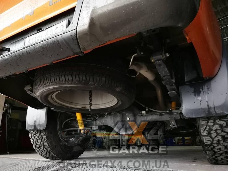 Полиуретановые втулки рессоры OME Ford Ranger 2012 - 2022 OMESB102 фото