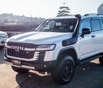 Шноркель SAFARI V-SPEC для Toyota Land Cruiser 300 (Шноркель) SS98HF фото