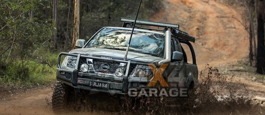 Усиленный передний тормозной диск DBA Street Series T2 Slot для Nissan Navara D40 (для R16) DBA2310S фото
