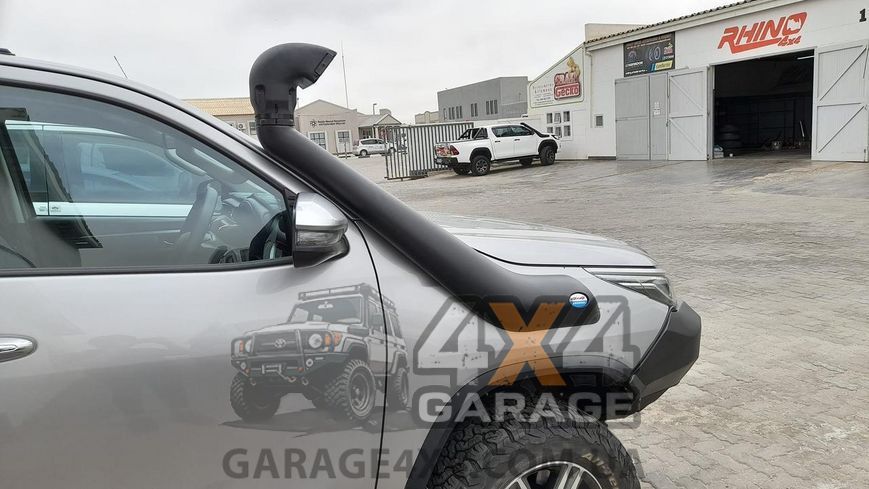 Шноркель для Toyota Hilux 2016+ из ударопрочного ABS-пластика LLDPE S123A фото