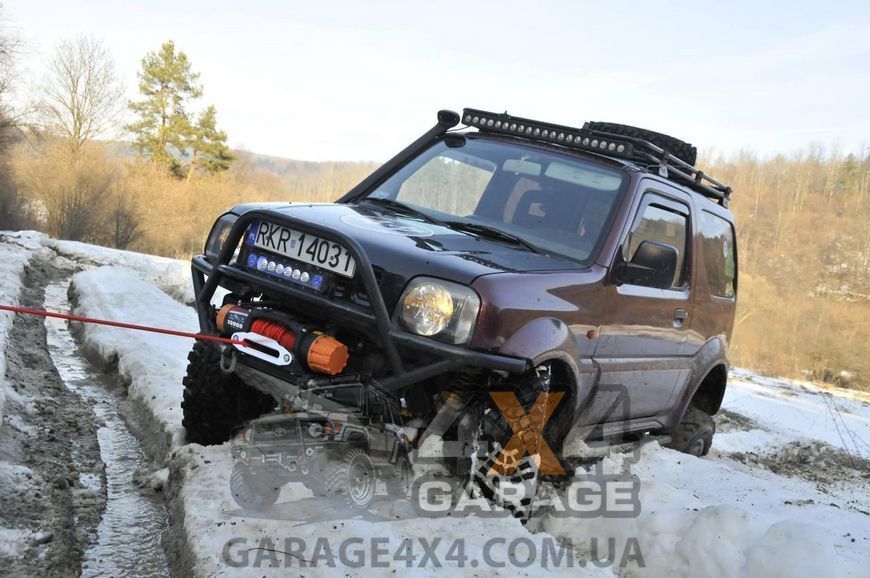 Автомобільна лебідка Titanium Arctica 10000s (12 вольтів / 4535 кг / синтетичний трос) W19S фото