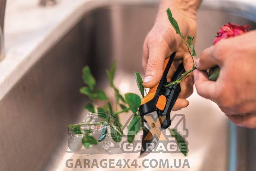 Ножницы для цветов Fiskars Solid SP14 (1051601) 1051601 фото