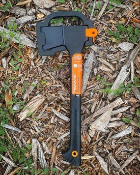 Компактный финский топор-колун Fiskars Solid A11 (1051086) 1051086 фото
