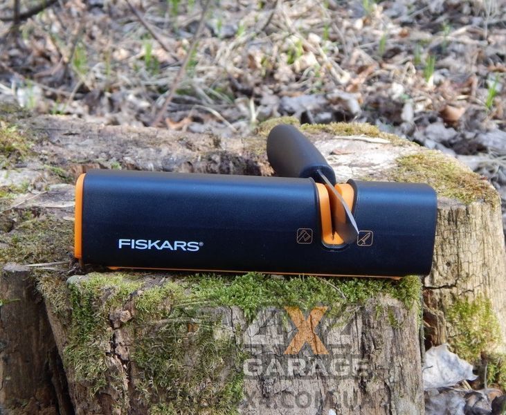 Универсальная точилка для топоров и ножей Fiskars Xsharp (1000601) 1000601 фото