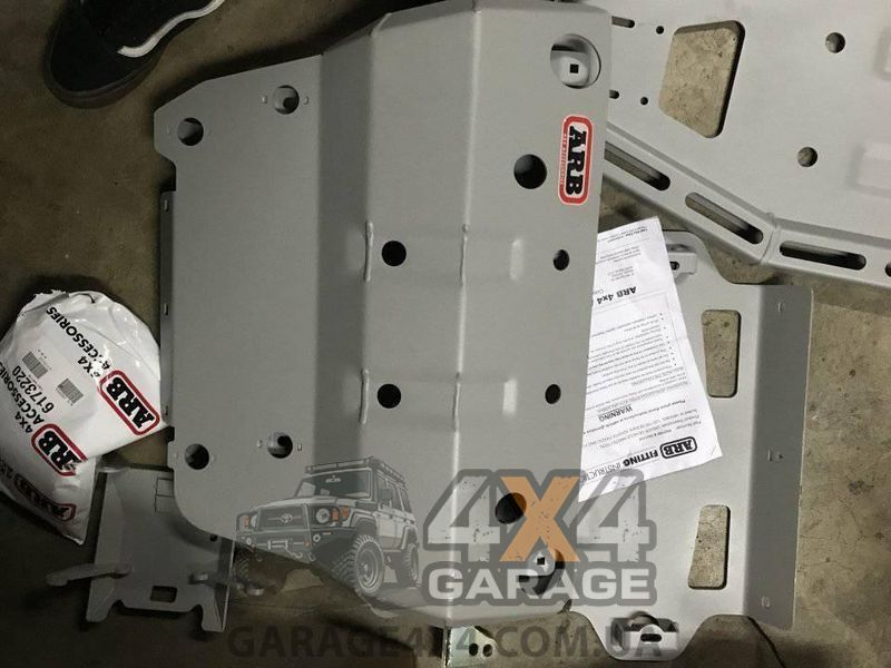 Усиленная защита двигателя, кпп и раздатки ARB для Toyota Land Cruiser Prado 150 (с KDSS) 5421110 фото