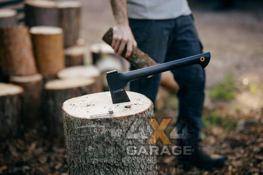 Компактный финский топор-колун Fiskars Solid A11 (1051086) 1051086 фото