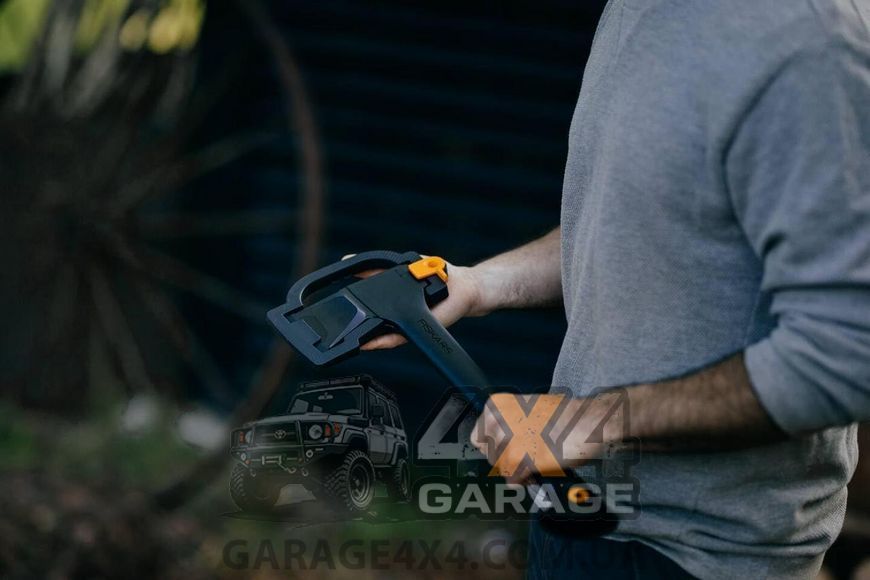Компактный финский топор-колун Fiskars Solid A11 (1051086) 1051086 фото