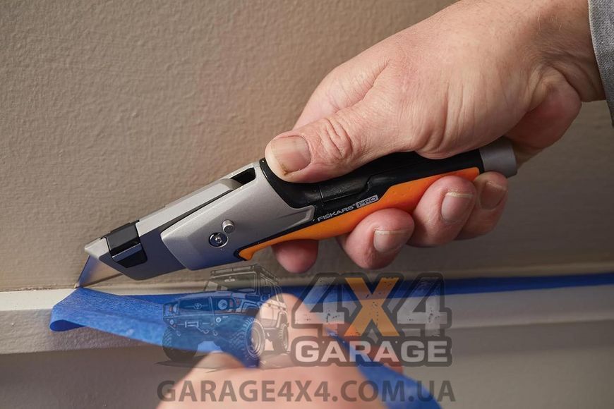 Малярный нож Fiskars Pro CarbonMax (1027225) 1027225 фото