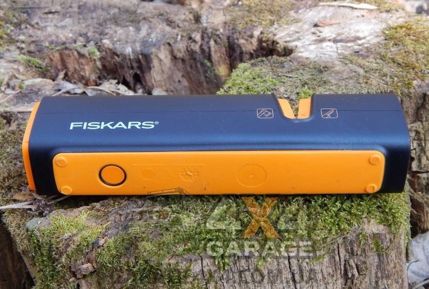 Универсальная точилка для топоров и ножей Fiskars Xsharp (1000601) 1000601 фото