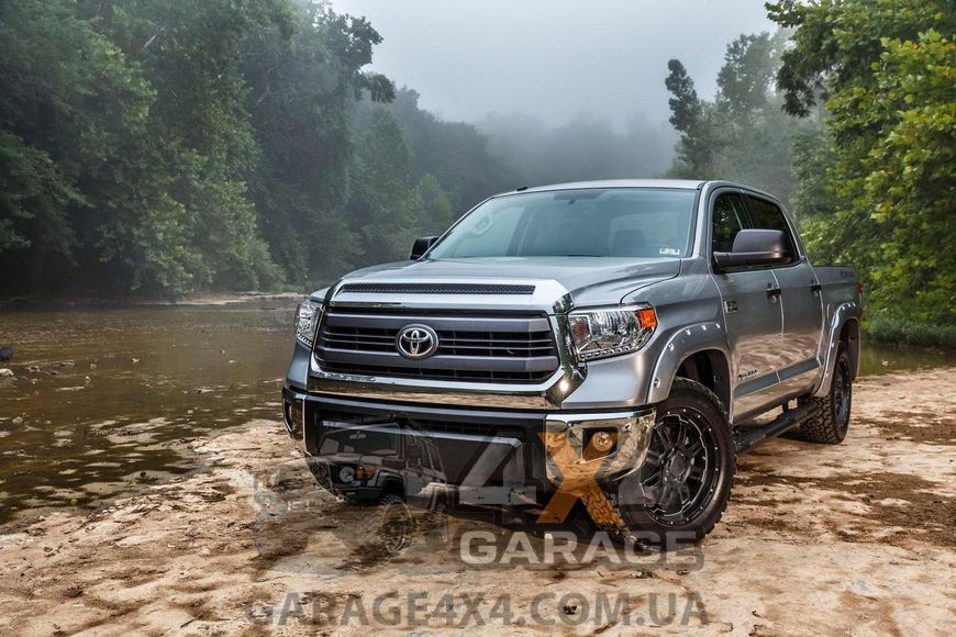 Передний амортизатор-стойка OME Nitrocharger Sport 90018 для Toyota Tundra 2006 - 2021 90018 фото