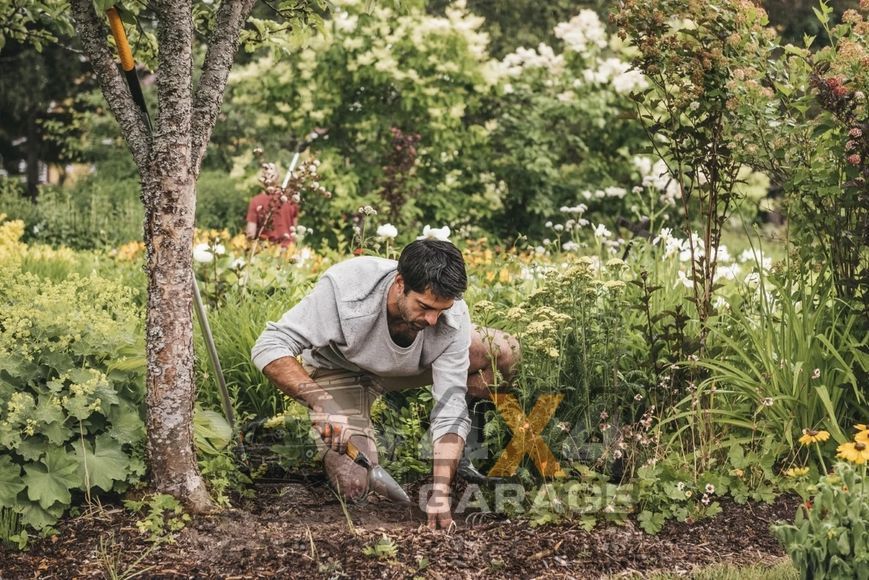 Профессиональный садовый совок Fiskars Xact (1027043) 1027043 фото