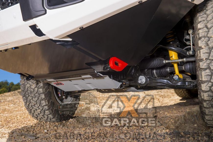 Буксировочная проушина ARB Recovery Point для Toyota Land Cruiser Prado 150 / Toyota FJ Cruiser (правая) 2821030 фото