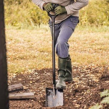 Штыковая лопата Fiskars Ergonomic Pro XL 1066707 (Усиленная / 130 см) 1066707 фото