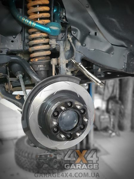 Усиленный передний тормозной диск с насечками DBA 4000 Series T3 Slot для Toyota Land Cruiser Prado 150 DBA42736S фото