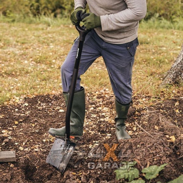 Штыковая лопата Fiskars Ergonomic Pro XL 1066707 (Усиленная / 130 см) 1066707 фото