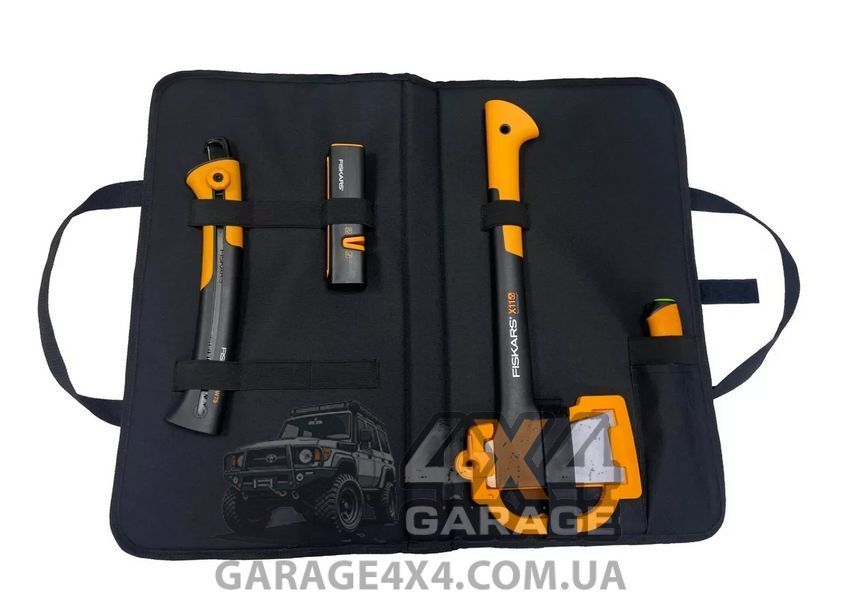 Большой подарочный набор Fiskars для кемпинга: топор-колун X11, нож, складная пила и точило (2021284) 2021284 фото