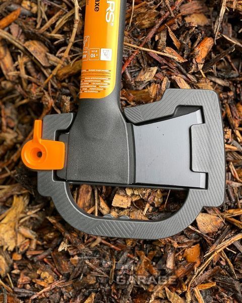Компактный универсальный топор Fiskars Solid A6 (1052046) 1052046 фото