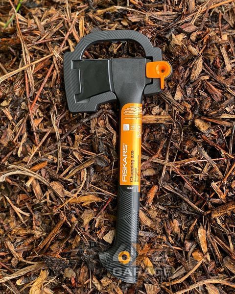 Компактный универсальный топор Fiskars Solid A6 (1052046) 1052046 фото