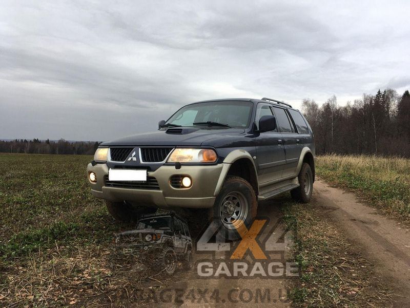 Комплект для боді-ліфта 50мм Mitsubishi Pajero Sport 2001-2008 TK560 фото