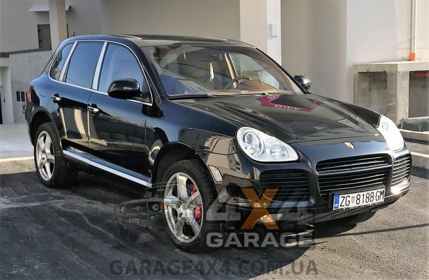 Передние керамические тормозные колодки HAWK Performance Ceramic для Porsche Cayenne (2003 - 2010) HB501Z.625 фото