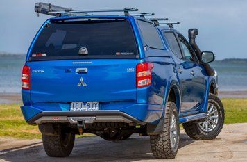 Задний защитный бампер Summit для Mitsubishi L200 15+ ARB 3646050 фото
