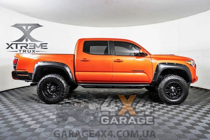 Пластикові розширювачі арок Toyota Tacoma 2016-2021 (Фендера / ABS-пластик) FF-TTCM16L фото