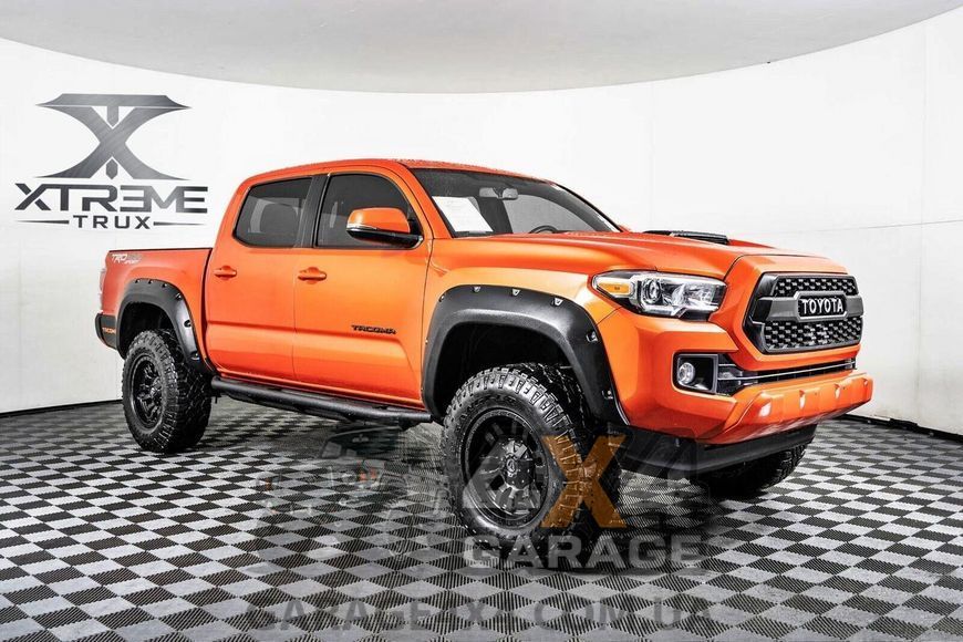 Пластикові розширювачі арок Toyota Tacoma 2016-2021 (Фендера / ABS-пластик) FF-TTCM16L фото