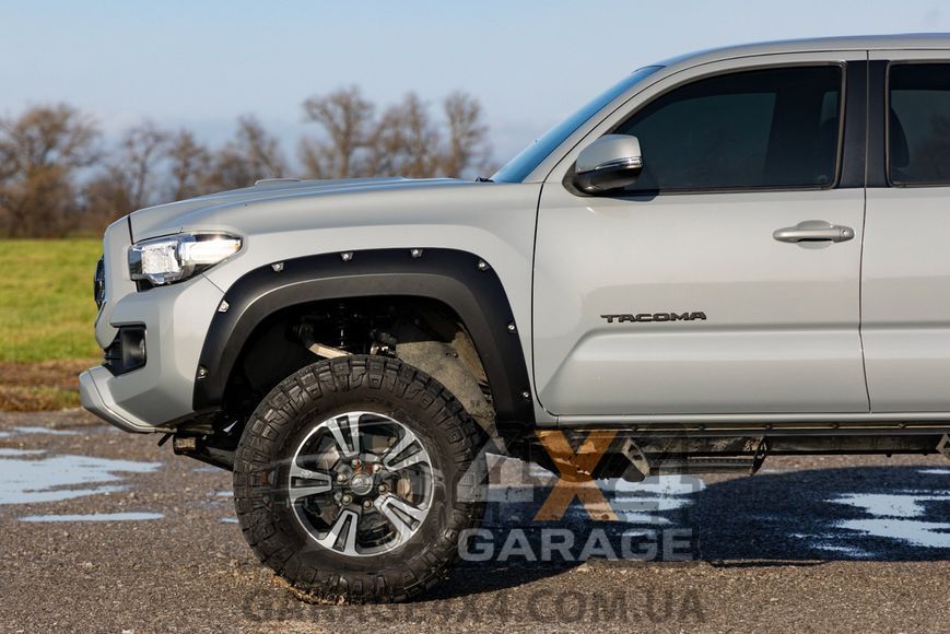 Пластикові розширювачі арок Toyota Tacoma 2016-2021 (Фендера / ABS-пластик) FF-TTCM16L фото