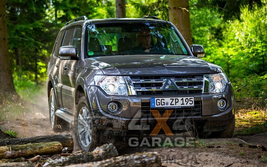 Передние тормозные колодки DBA Xtreme Performance для Mitsubishi Pajero (2006-2020) 1482XP фото