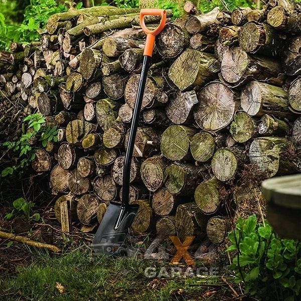 Лопата штыковая fiskars solid (1066716) 1066716 / 131413 фото