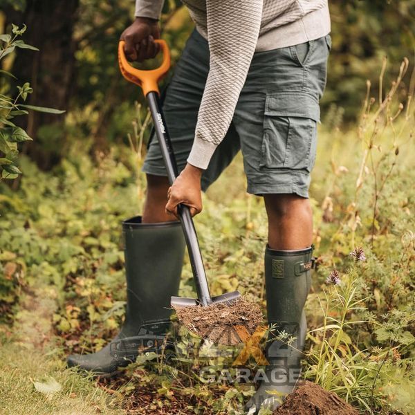 Лопата штыковая fiskars solid (1066716) 1066716 / 131413 фото