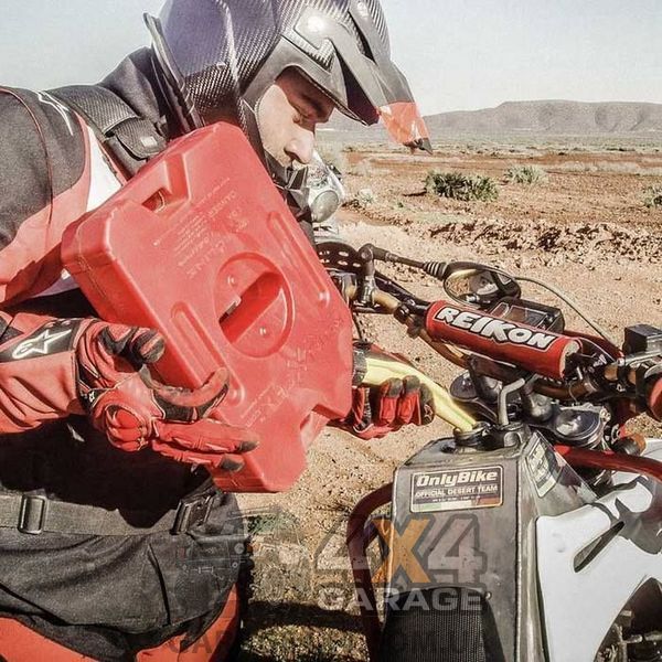 Канистра пластиковая Rotopax 6,63 литра (Бензин) RX-1.75G фото