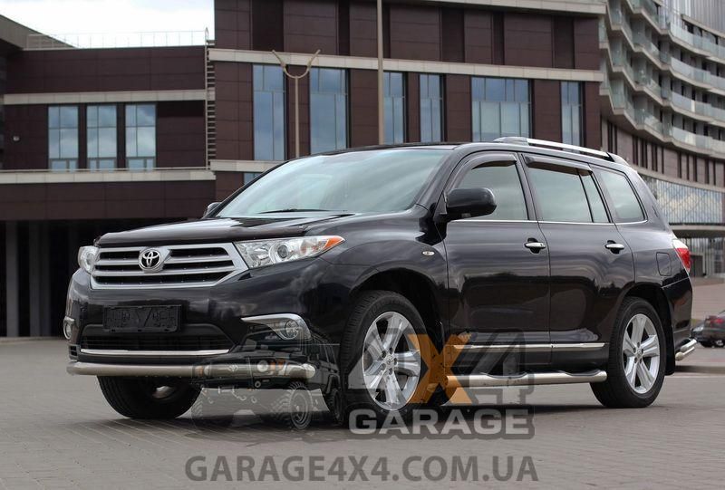 Перфорований передній гальмівний диск DBA Street Series X Gold для Toyota Highlander GSU40 (2007-2014) DBA2734X фото