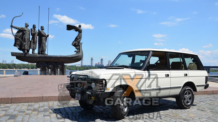Посилений передній гальмівний диск DBA Street Series T2 Slot для Range Rover Classic (1972 - 1986) DBA087SL/R фото