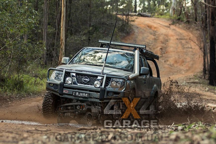 Усиленный комплект подвески Old Man Emu Sport Nissan Navara 2005-2015 4031, 93003 (2шт), CS151R фото