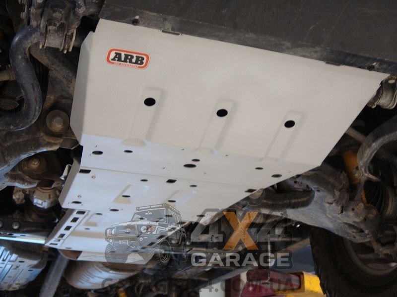 Захист двигуна та КПП ARB UVP для Toyota Land Cruiser 200 2015+ (1VD-FTV 4,5 л Дизель) 5415200 фото