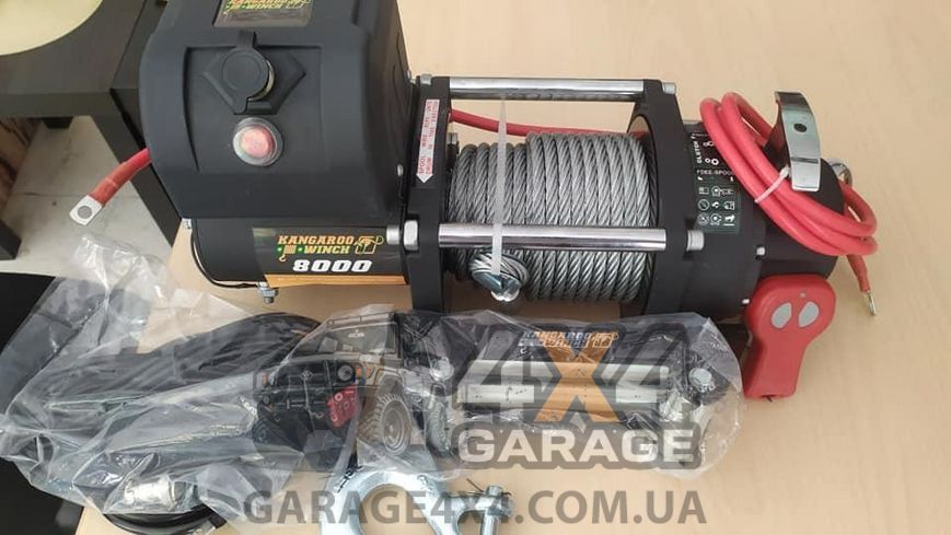 Автомобільна лебідка Kangaroowinch 8000 (Сталева трос/тягове зусилля 3629 кг/12 вольтів) K8000 фото